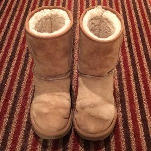 Ugg Classic Short Boots